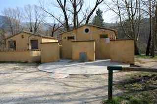 aire de fontaine de vaucluse 3