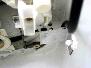 collage equerre fixation micro-rupteur